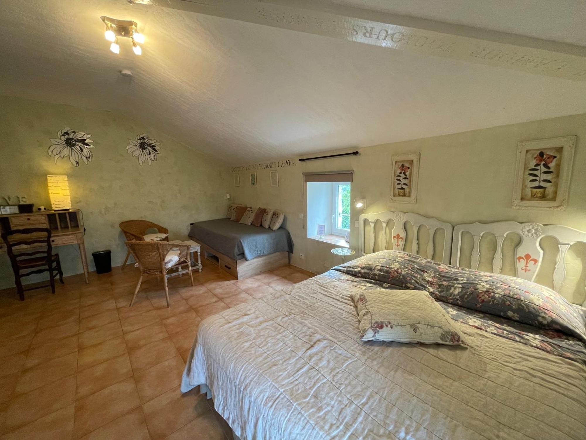 فندق Le Manoir Du Raveyron فالون بون دارْك المظهر الخارجي الصورة