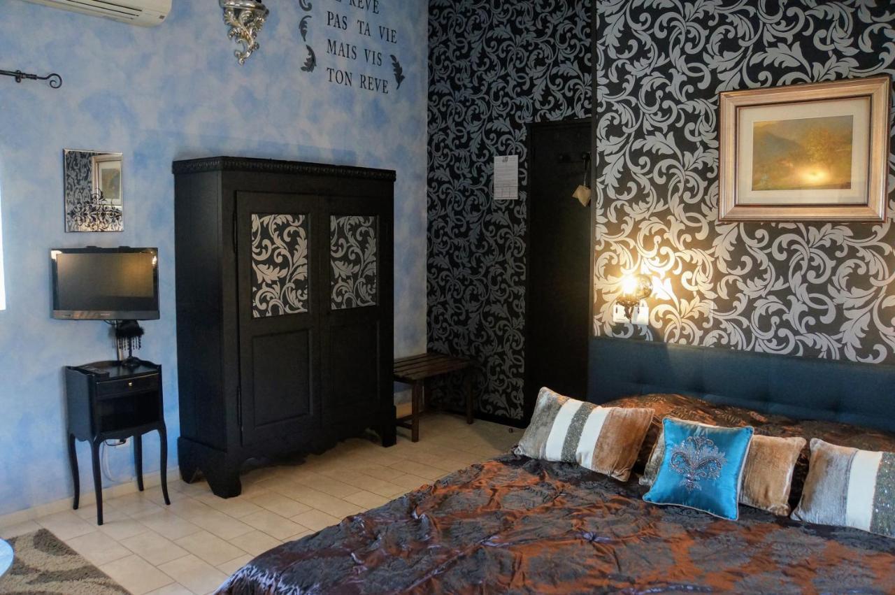 فندق Le Manoir Du Raveyron فالون بون دارْك المظهر الخارجي الصورة